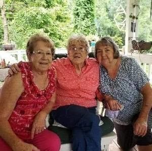 Meet your Posher, Carolyn